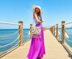 Вязаная пляжная сумка ручной работы с морским декором и бусинами, летний бохо клатч с ракушками и глазками, подарок для женщины